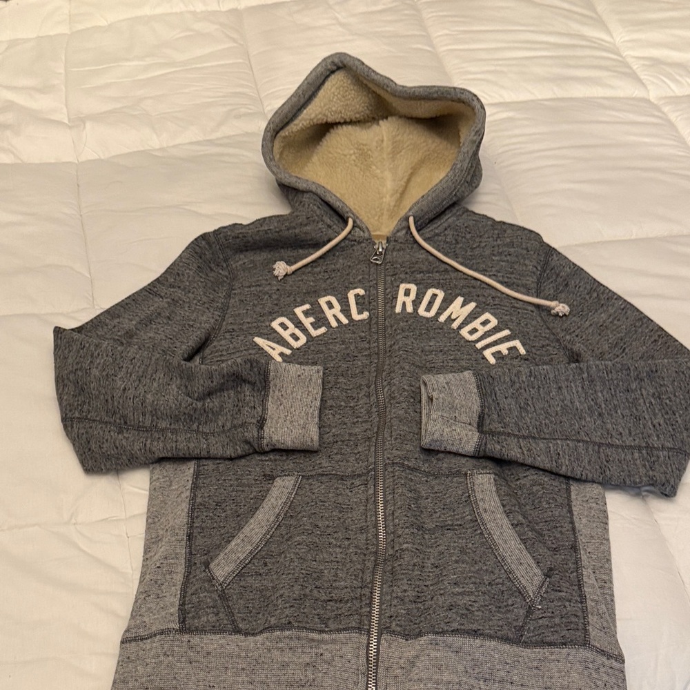 Abercrombie & Fitch Charcoal Sherpa-Lined Hoodie